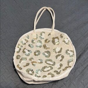 Stylish Beige Leopard Print Women's Bag